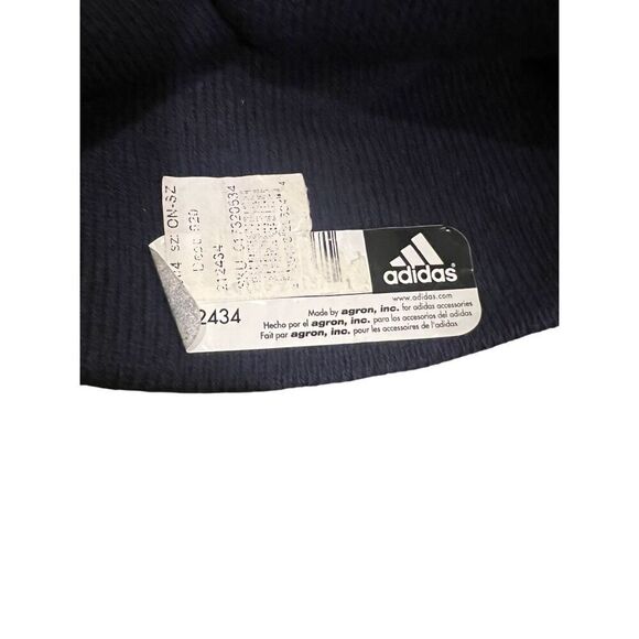 Adidas beanie hat - Picture 6 of 6